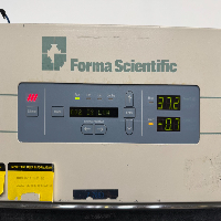 Forma Scientific Reach-In Incubator image 2